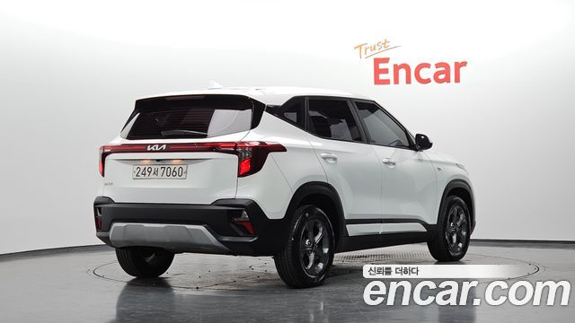 Kia Seltos из Кореи Encar