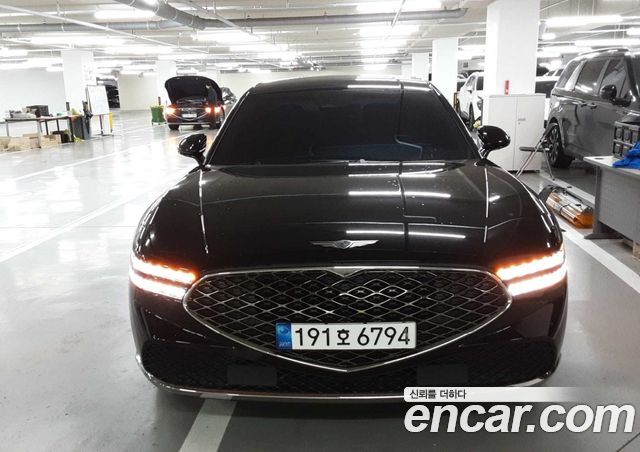 Genesis G90 Gasoline 3.5 Turbo AWD — пробег 80 812 км — фото 1 из 5
