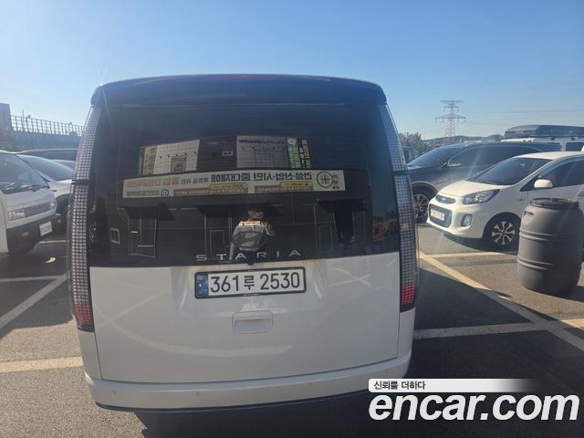 Hyundai Staria из Кореи Encar