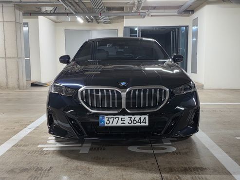 BMW 5-Series 530i xDrive M Sport — пробег 9 185 км — фото 3 из 5