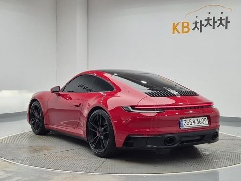 Porsche 911 Carrera GTS — пробег 51 443 км — фото 2 из 5