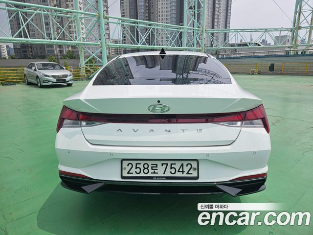 Hyundai AVANTE из Кореи Encar
